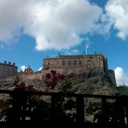 Joivy Stylish Castle View Apartment Edimburgo Exterior foto